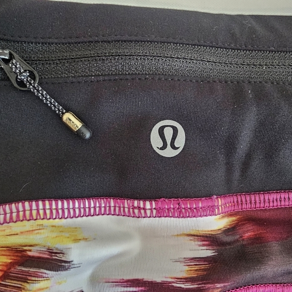 Lululemon Speed Tight IV Full-On Luxtreme Pigment Wind Rumble Print Size 6 - Picture 5 of 10